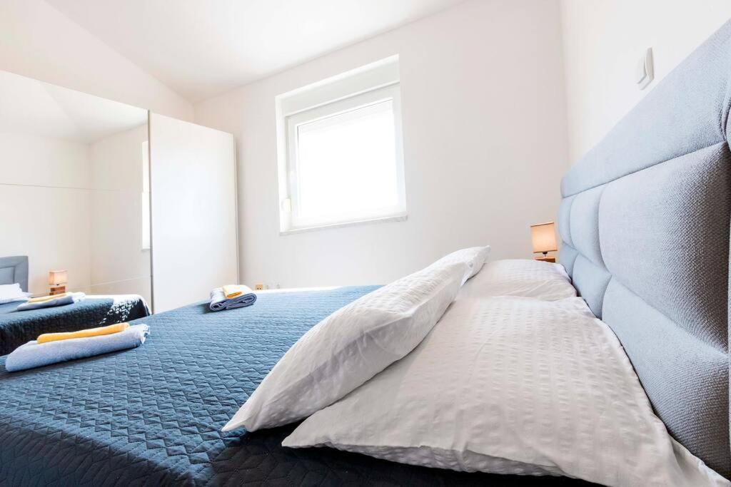 Cozy Apartment With Private Parking Medulin Exteriér fotografie